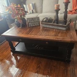 Coffee & End Tables