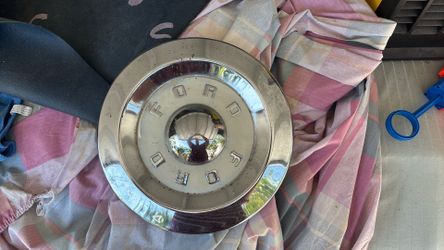 OEM Ford Hub Cap 
