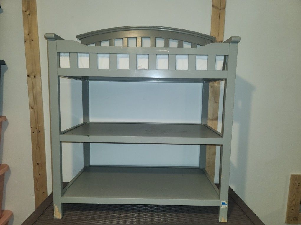 Barely Used BABY CHANGING TABLE