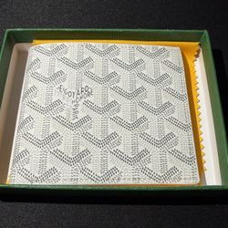 Goyard Wallet - White