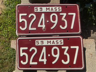 PAIR OF VINTAGE 1959 MASS LICENSE PLATES