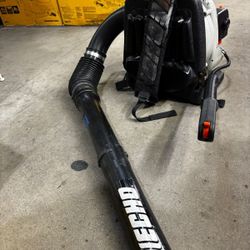 GAS ECHO GAS BACK PACK BLOWER 