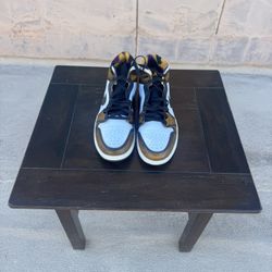 Air Jordan 1 Mid SE “Wear Away Taxi”