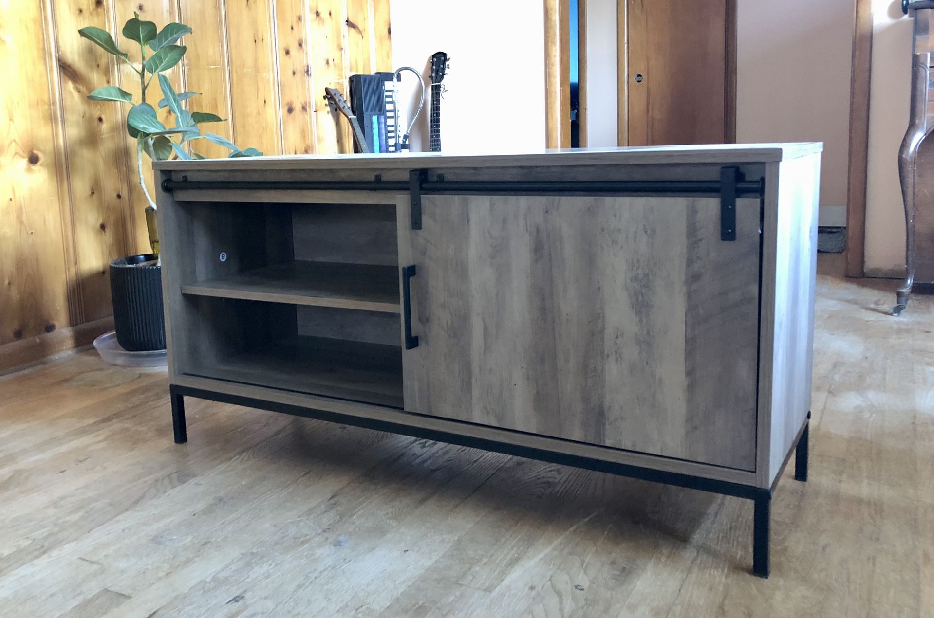 TV Table