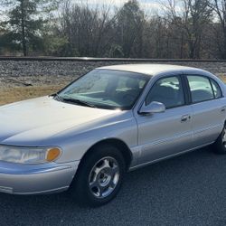 One Owner Lincoln 92,000 Miles 