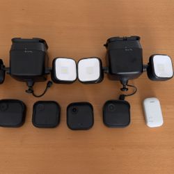 Used Blink Outdoor 4 Cameras Floodlights Bundle 