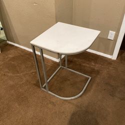 Corner Table