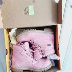 Size 6.5m Pink Lugs Boots