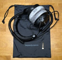 Beyerdynamics DT-770 Pro 250 ohm headphones