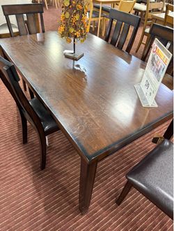 Mesa para familia grande