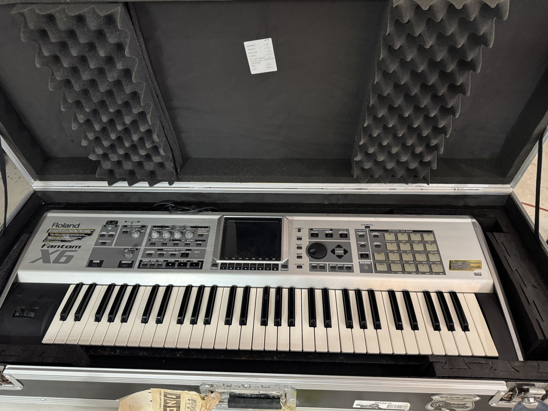 Roland FANTOM X6