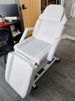 CUSTOM SHADE CHAIR