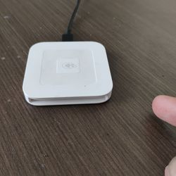 Square payment device