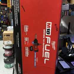 Milwaukee M18 FUEL 18V Lithium-Ion Brushless Cordless 1 in. Impact Wrench Extended Reach D-Handle Kit w/Two 12.0 Ah Batteries