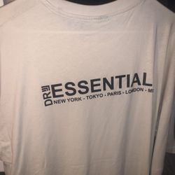 Essentials T-shirt 