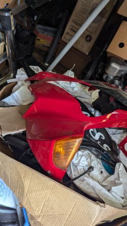 Honda VFR800 Interceptor 2002-07 Tank RIM lights