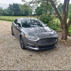 Ford Fusion 