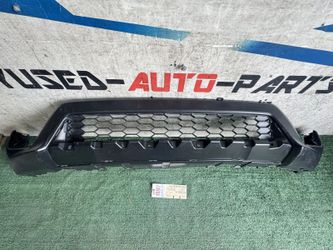 2017 - 2018 - 2019 HONDA CRV CR-V FRONT LOWER VALANCE DIFFUSER OEM UG80807