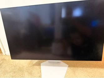 LG Ultragear oled 32 inch dual mode Gaming monitor