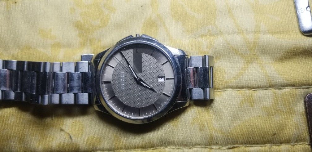 Gucci Unisex Watch Authentic