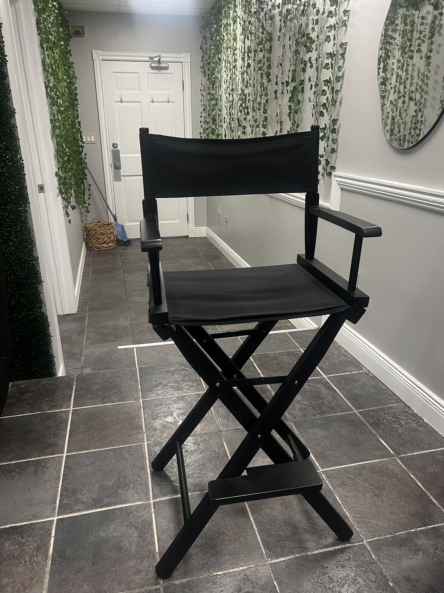 Makeup Artist Chair