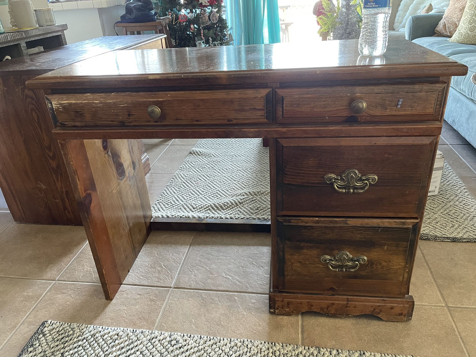 Desk