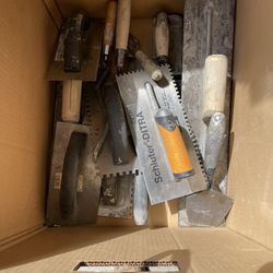 Various Trowels 