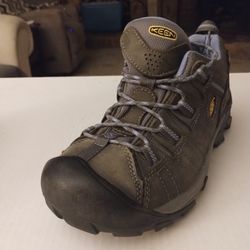 (Size-9.5) Like New, Women's, Keen Targhee II WP Waterproof Hiking Shoes
