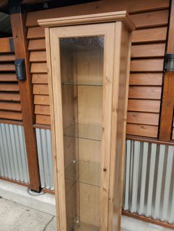 Display  cabinet