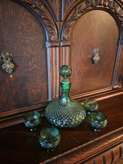 Vintage Glass Set