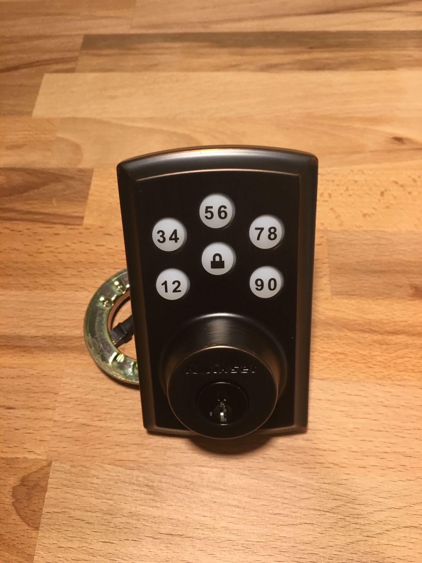 888 Kwikset smart lock