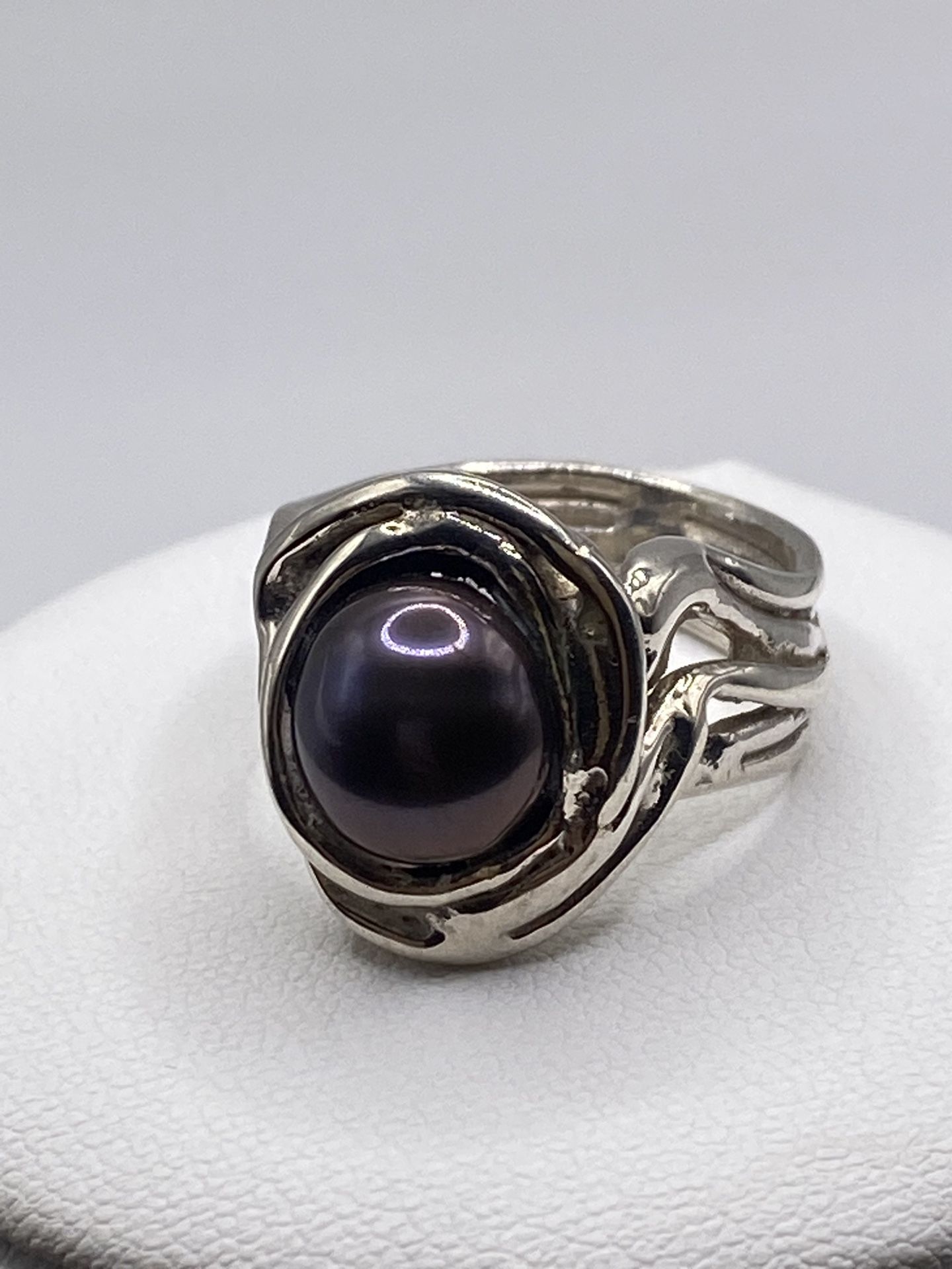 925 Black Fresh Water Pearl Ring 