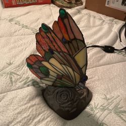 Tiffany Style Butterfly Lamp Great Shape 25.00