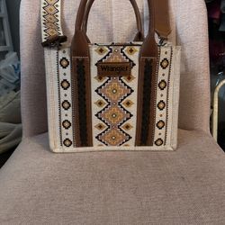 Wrangle Purse
