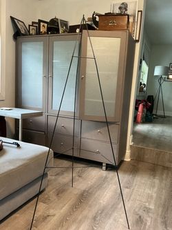 63" Black Display Floor Easel by Artist's Loft $8