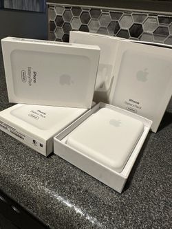 APPLE BATTERY PACKS