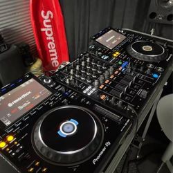 2×-CDJ-3000-pioneer