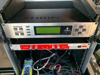 Behringer Ultra-Curve Pro DSP8024 Digital EQ Rack Unit