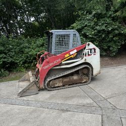 TAKEUCHI TL8 2016