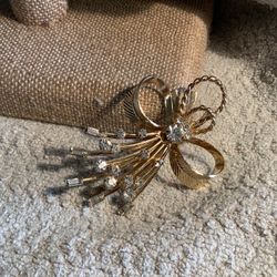 Large Brooch Rhinestone 