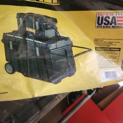 Dewalt Tough Chest