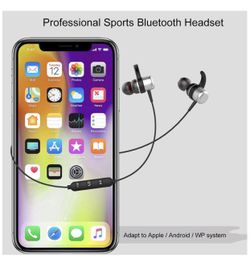 Utaxo Wireless Bluetooth Headphones Over Ear with Mic Hi-Fi Sound Deep Bass, Quick Charge