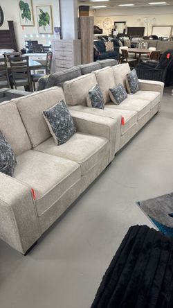 2οΈβ£ Pc Sofa Set π