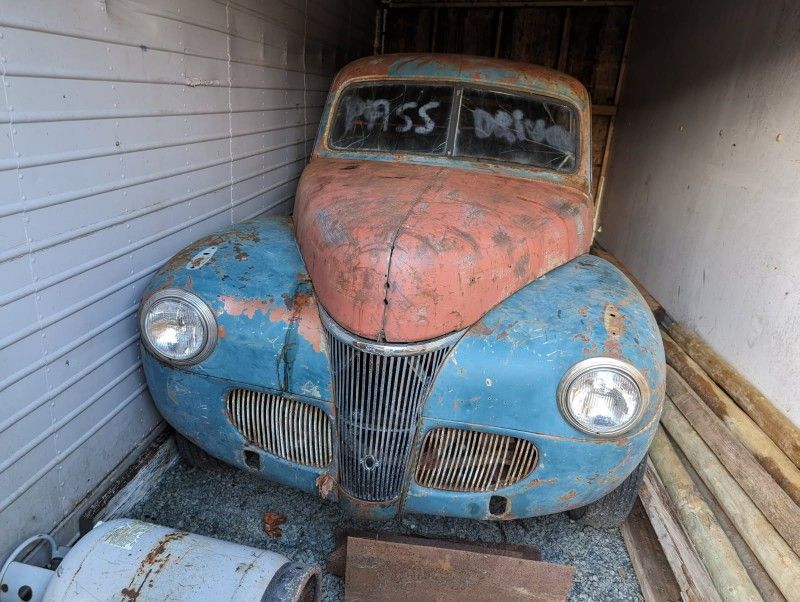 1941 Ford