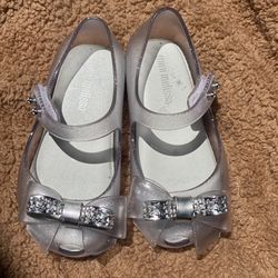 Mini Melissa Size 7
