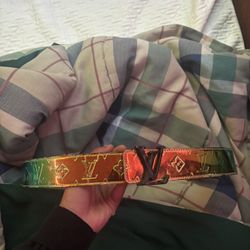Louis Vuitton Belt Size 32 