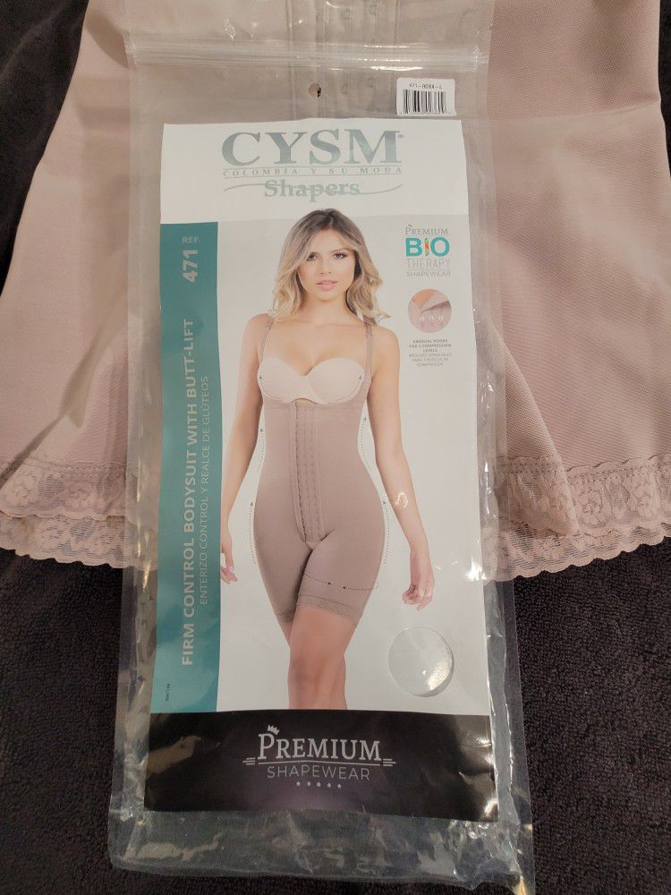 CYSM Full Body Shaper with Butt Lift for Sale in Los Angeles, CA