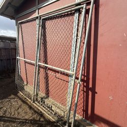 Chain Link Panels with Gates 
