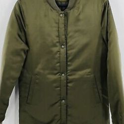 Puma Women Reversible Light Jacket 