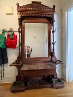 Late Victorian/Early Century Hall Tree